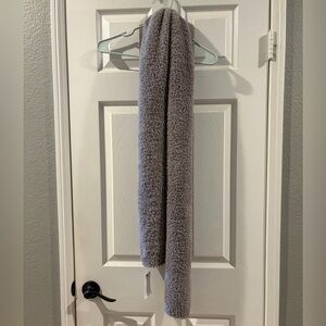 Barefoot Dreams Cozy Chic Gray Scarf